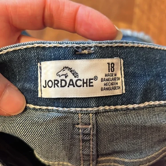 New Jordache denim lace shorts - Picture 15 of 16